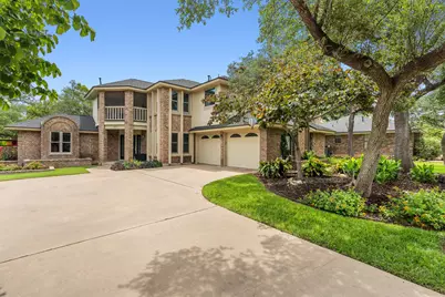 307 S Ridge Circle, Georgetown, TX 78628 - Photo 1