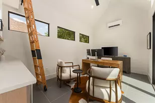 212 Fletcher St, Austin, TX 78704 - Photo 27