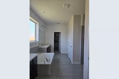 2500 Portici Pass, Round Rock, TX 78665 - Photo 11