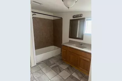 823 Monterrey Street, Lockhart, TX 78644 - Photo 3