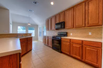 225 Lexington Drive, Austin, TX 78737 - Photo 7