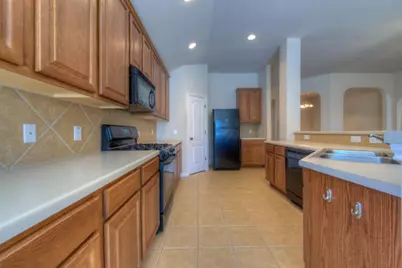 225 Lexington Drive, Austin, TX 78737 - Photo 9