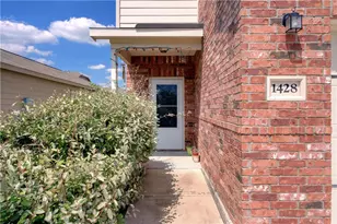 1428 Breanna Ln, Kyle, TX 78640 - Photo 3