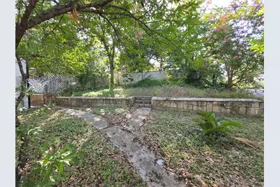 703 Herndon Lane, Austin, TX 78704 - Photo 5