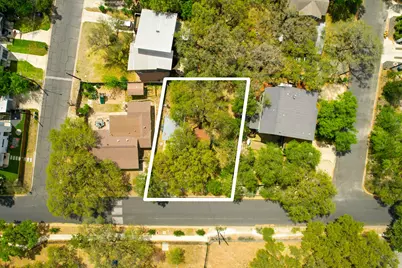 703 Herndon Lane, Austin, TX 78704 - Photo 17