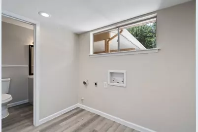 1813 Woodland Avenue #B, Austin, TX 78741 - Photo 11