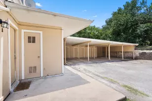 1813 Woodland Ave, Austin, TX 78741 - Photo 19