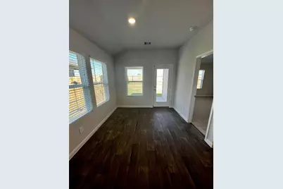 320 Belmont Place, Lockhart, TX 78644 - Photo 9