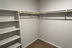 320 Belmont Pl, Lockhart, TX 78644 - Photo 21