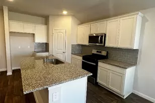 320 Belmont Pl, Lockhart, TX 78644 - Photo 7