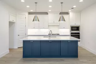 7002 Woodford Wy, Austin, TX 78744 - Photo 5