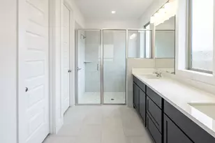 7002 Woodford Wy, Austin, TX 78744 - Photo 5