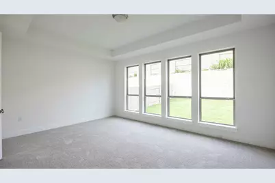 7002 Woodford Way, Austin, TX 78744 - Photo 7
