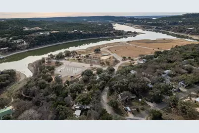 18110 Park Drive, Jonestown, TX 78645 - Photo 11