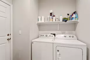 1912 Los Olivios Wy, Austin, TX 78725 - Photo 21