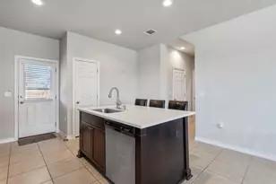 1912 Los Olivios Wy, Austin, TX 78725 - Photo 11