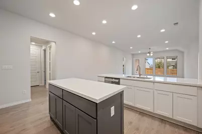1037 Thunderhead Trail, Georgetown, TX 78628 - Photo 5