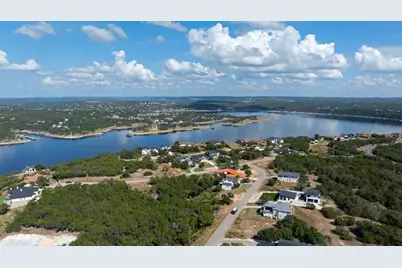 406 Summit Ridge Drive N, Lago Vista, TX 78645 - Photo 15