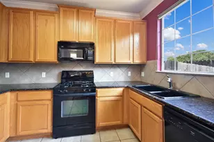 8518 Cahill Dr, Austin, TX 78729 - Photo 9