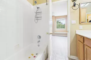 8518 Cahill Dr, Austin, TX 78729 - Photo 15