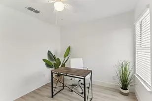 7300 Lazy Creek Dr, Austin, TX 78724 - Photo 19