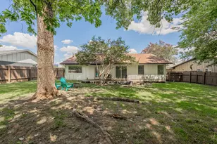 7300 Lazy Creek Dr, Austin, TX 78724 - Photo 21