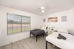7300 Lazy Creek Dr, Austin, TX 78724 - Photo 9