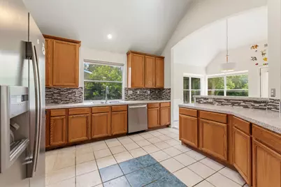 406 Bellaire Oaks Drive, Pflugerville, TX 78660 - Photo 15