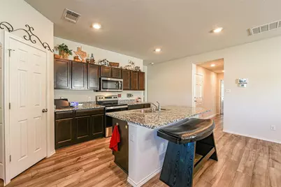 348 Jacquard Court, Troy, TX 76579 - Photo 3