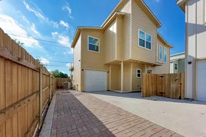 7714 Watson Street #A, Austin, TX 78757 - Photo 19