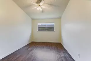 612 W 51st St, Austin, TX 78751 - Photo 9