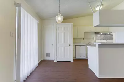 612 W 51st Street #103, Austin, TX 78751 - Photo 5