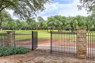 430 Champions Dr, Georgetown, TX 78628 - Photo 37