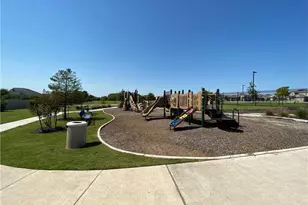 7412 Tonka Ln, Austin, TX 78744 - Photo 15