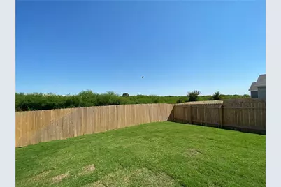 7412 Tonka Lane, Austin, TX 78744 - Photo 11