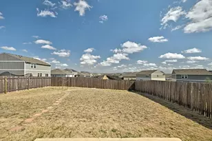 19408 Samuel Welch Wy, Manor, TX 78653 - Photo 17