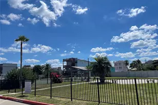 1000 N Station St, Port Aransas, TX 78373 - Photo 17