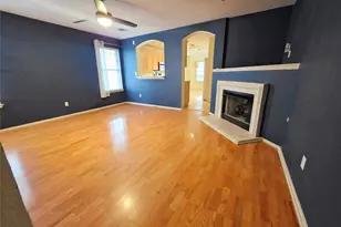 15528 Miss Adrienne's Path, Pflugerville, TX 78660 - Photo 5