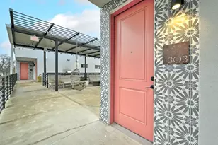 2709 E 5th St, Austin, TX 78702 - Photo 3