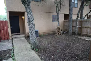 4 Deerfield Dr, Wimberley, TX 78676 - Photo 15