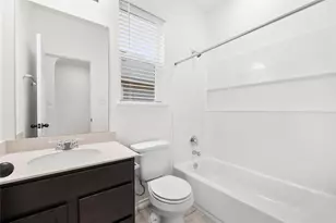 190 Jarbridge Dr, Kyle, TX 78640 - Photo 19