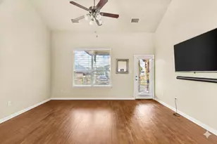 2909 Oak Branch Ridge, New Braunfels, TX 78130 - Photo 9