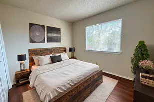 8700 Clearbrook Trail, Austin, TX 78729 - Photo 15