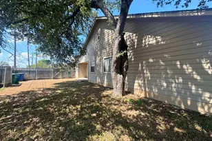 8700 Clearbrook Trail, Austin, TX 78729 - Photo 29