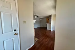 8700 Clearbrook Trail, Austin, TX 78729 - Photo 3