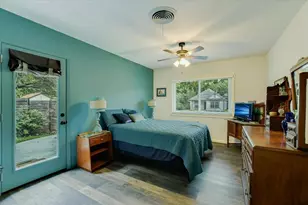 1601 E 19th St, Georgetown, TX 78626 - Photo 17