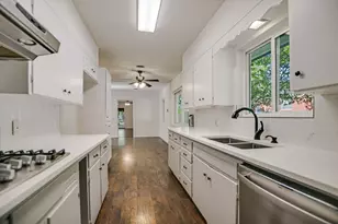 1601 E 19th St, Georgetown, TX 78626 - Photo 17