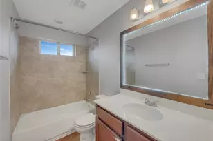 717 Twisted Oaks Ln, Buda, TX 78610 - Photo 25