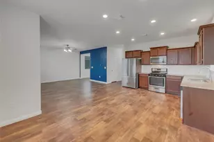 717 Twisted Oaks Ln, Buda, TX 78610 - Photo 9