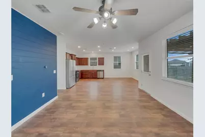 717 Twisted Oaks Lane, Buda, TX 78610 - Photo 11